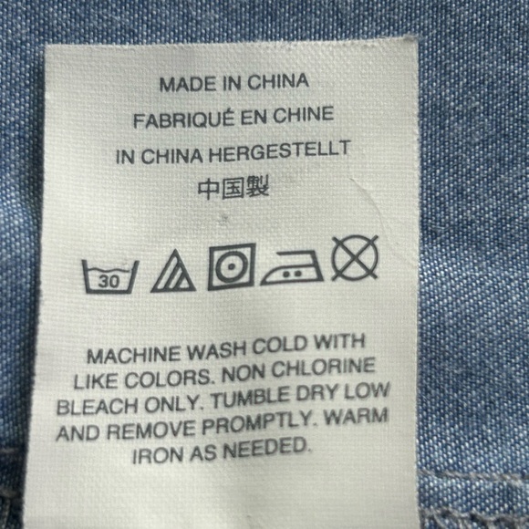 Crew cuts 10 light denim dress with back detail, pockets and flounce sleeve Nice - Picture 7 of 13